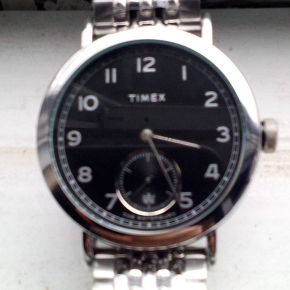 Brand new the Waterbury collection Timex watch